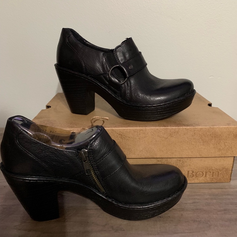 NWT “Born” Shoes